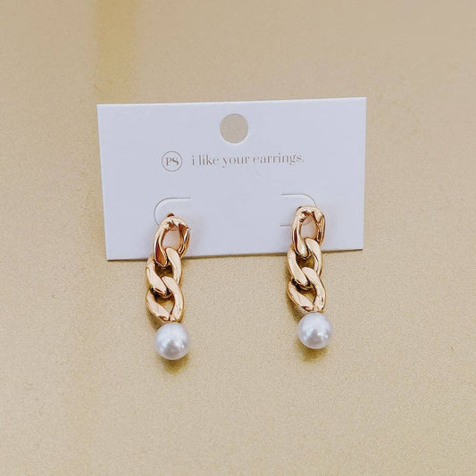 Twirling Pearl Earrings WATERPROOF