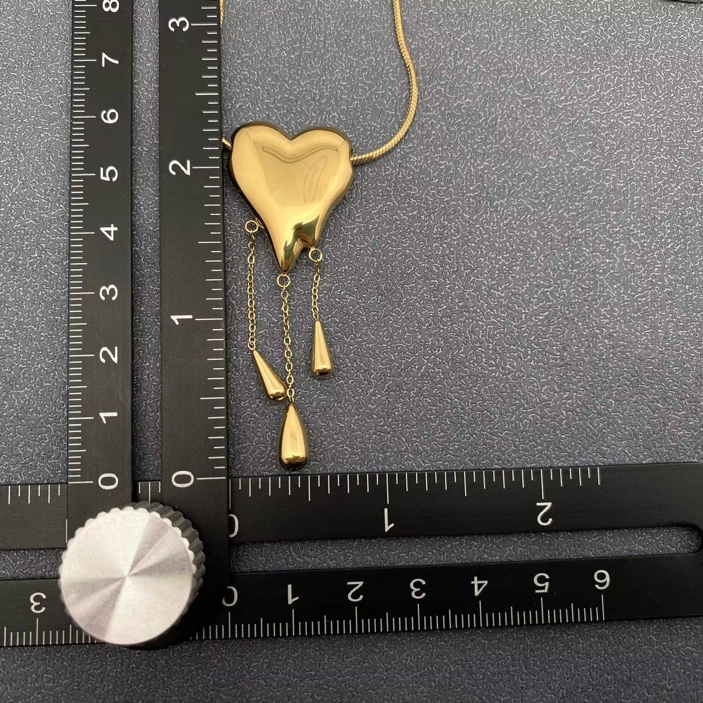 Dropping Hearts Necklace