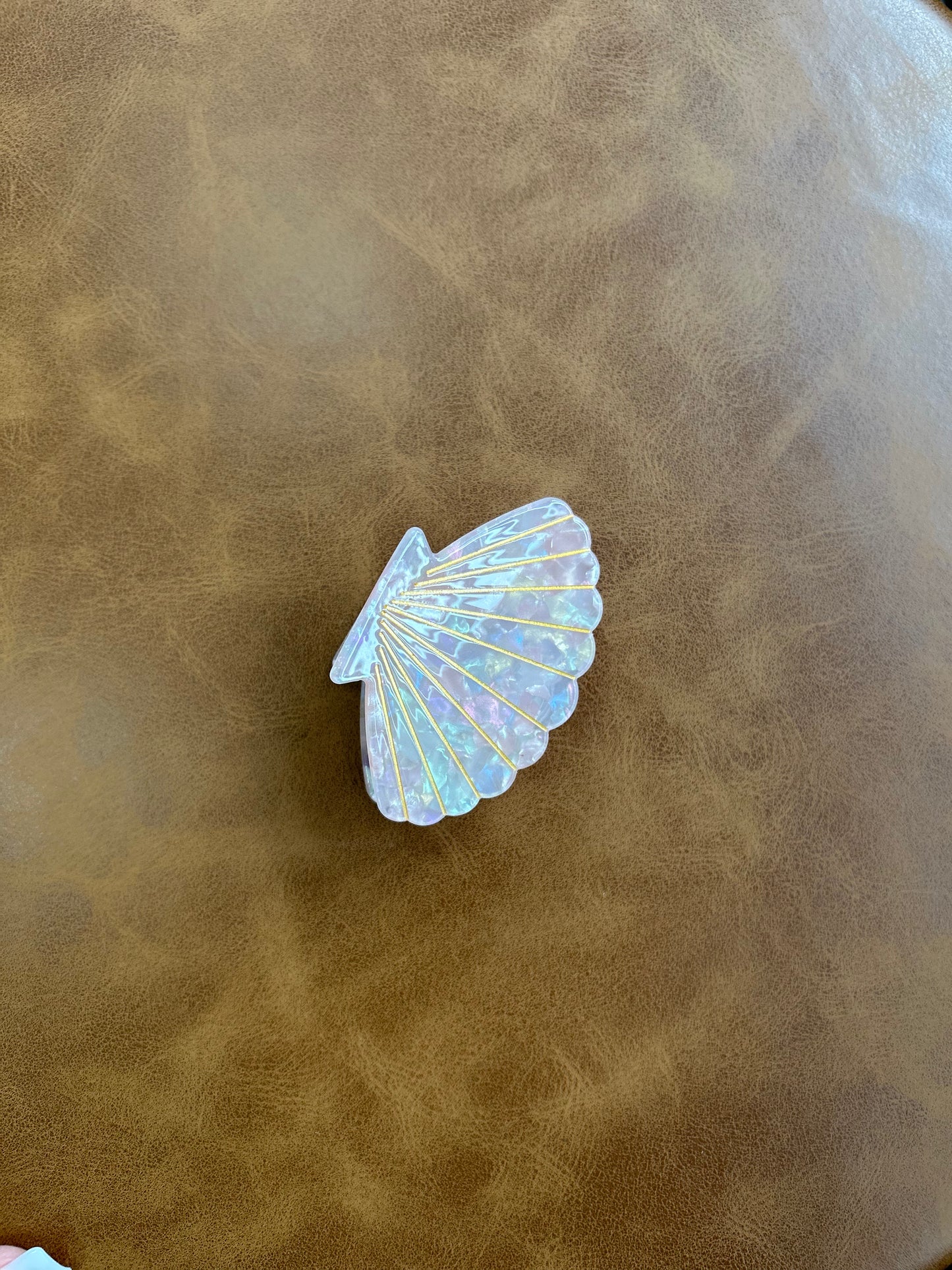 Shell Clip