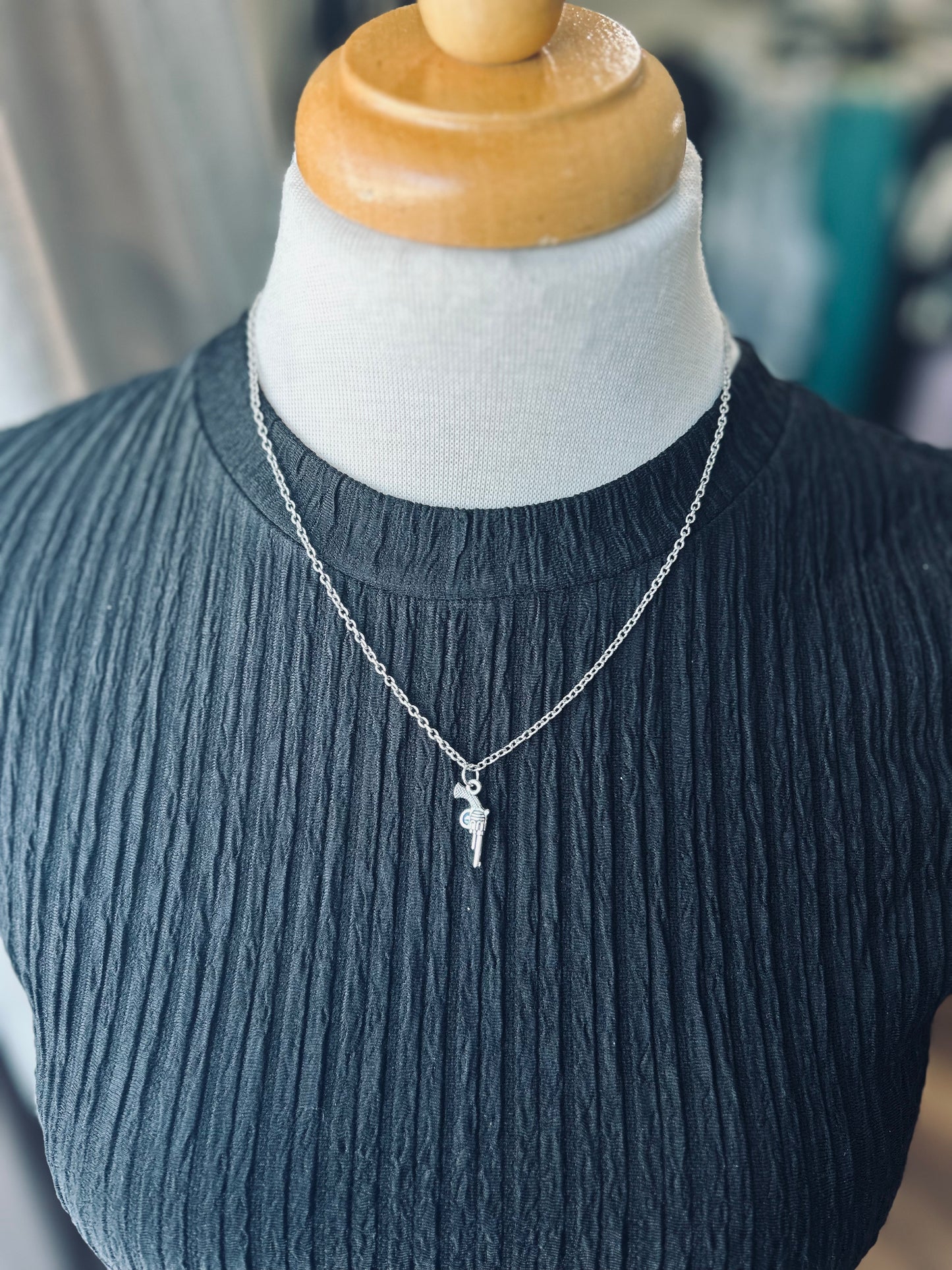 Revolver Necklace