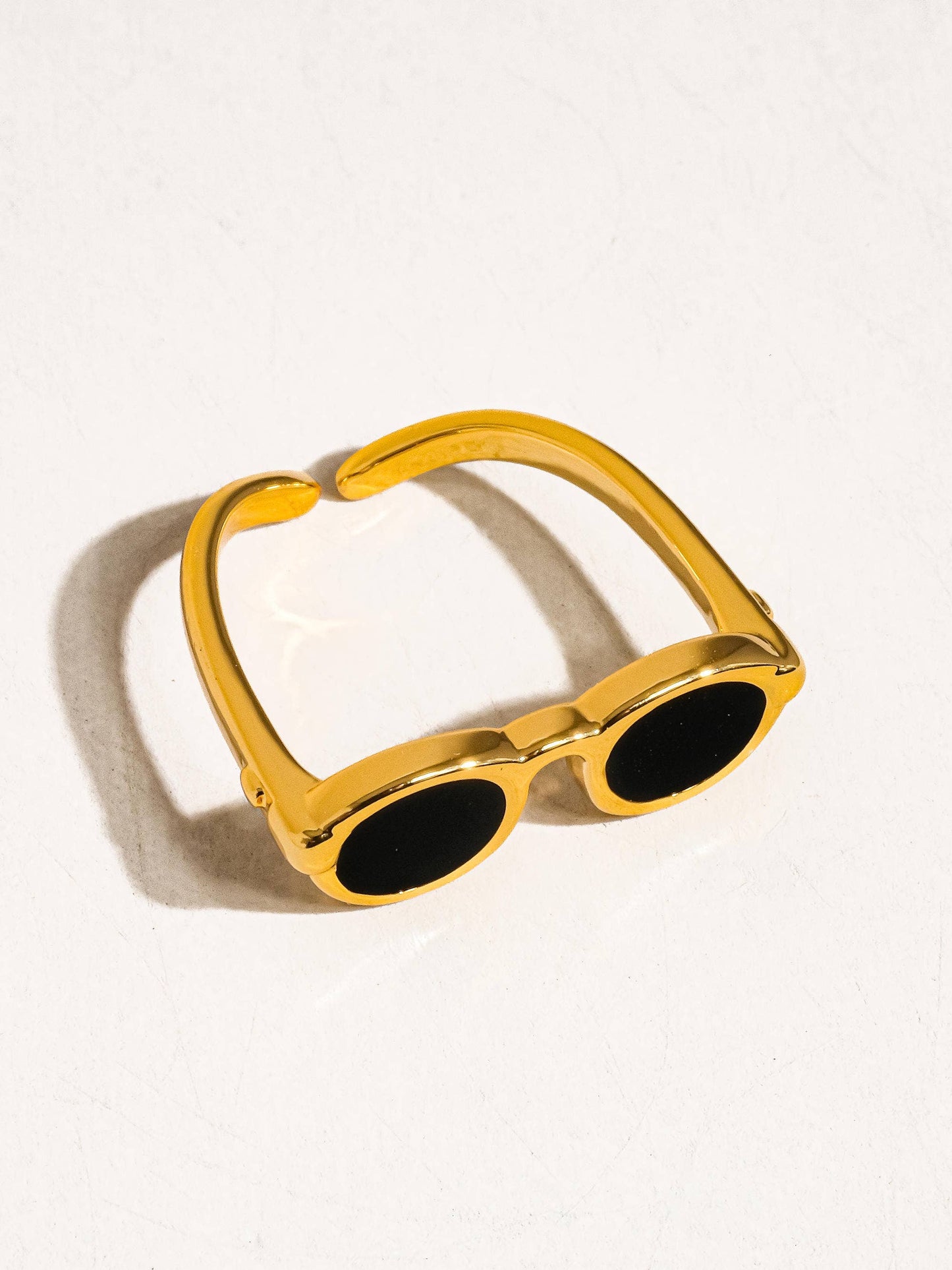 Dean Sunglasses Ring