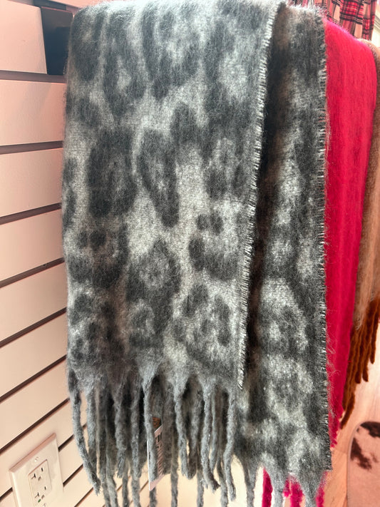 Grey Leopard Scarf