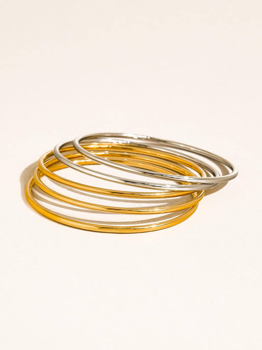 Olyss Classic Thin Bangle Set