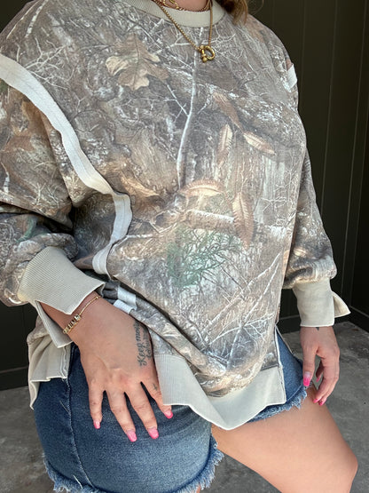 Camo pullover
