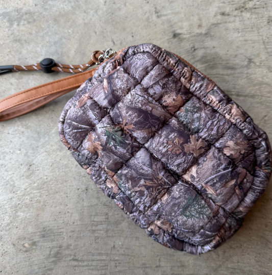 Mini Puff Clutch