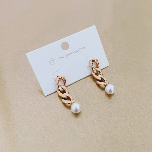Twirling Pearl Earrings WATERPROOF