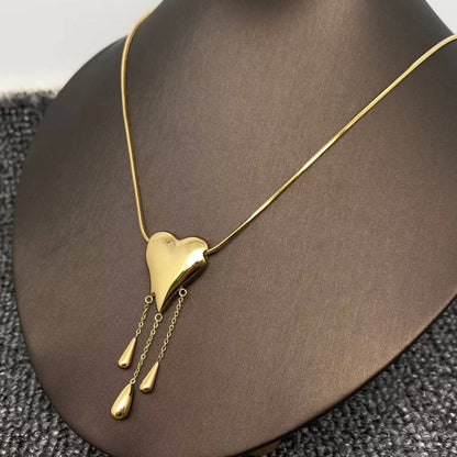 Dropping Hearts Necklace